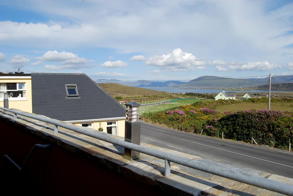 Achill Lodge Guest House Bunacurry Exteriör bild