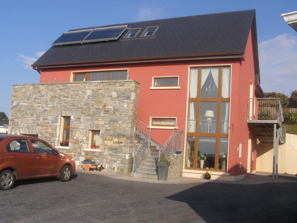 Achill Lodge Guest House Bunacurry Exteriör bild